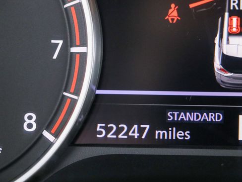 Used 2023 Nissan Rogue SV w/ SV Premium B Package FWD image 16