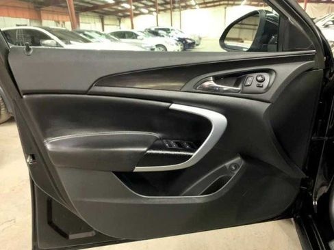 Used 2017 Buick Regal image 17