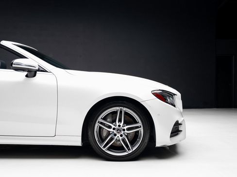 Used 2019 Mercedes-Benz E 450 4MATIC Cabriolet image 41