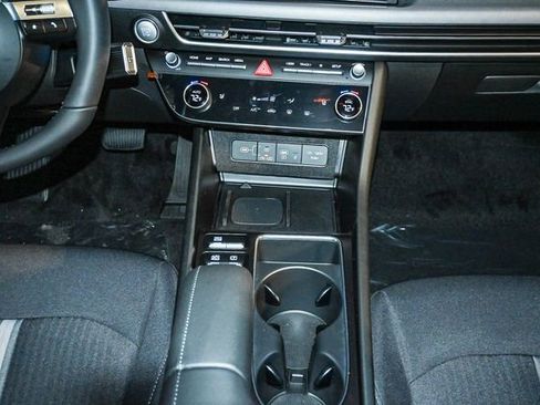 New 2026 Hyundai Sonata SEL FWD image 14