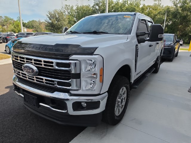 Used 2023 Ford F250 XLT AWD/4WD image 3
