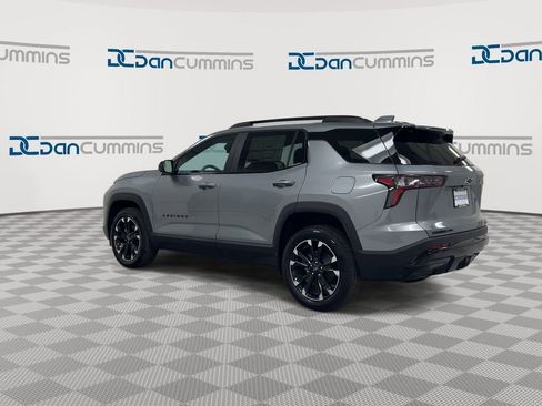 Used 2025 Chevrolet Equinox RS image 6