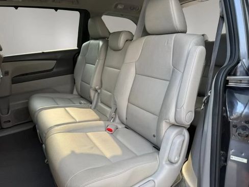 Used 2017 Honda Odyssey EX-L image 11