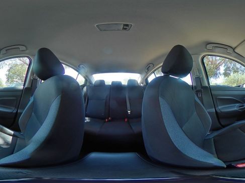 Used 2025 Nissan Versa SV FWD image 41