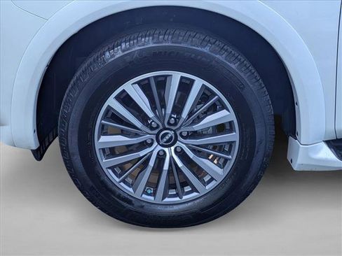 Used 2021 Nissan Armada SL image 24