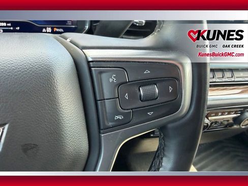 Used 2025 Chevrolet Silverado 1500 LT AWD/4WD image 22