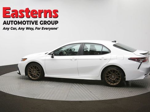 Used 2023 Toyota Camry SE AWD/4WD image 63