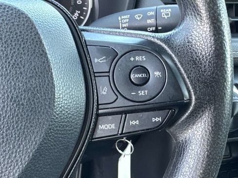 Used 2020 Toyota RAV4 LE w/ All Weather Liner Package AWD/4WD image 27