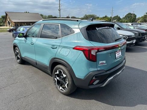 Used 2025 Kia Seltos EX w/ EX Sunroof Package AWD/4WD image 6