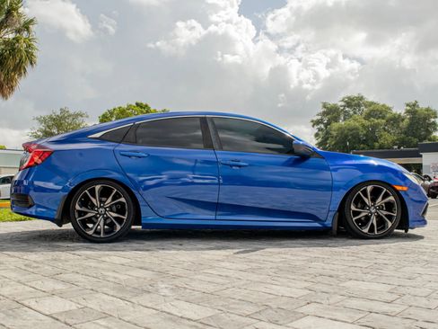 Used 2020 Honda Civic Sport image 8