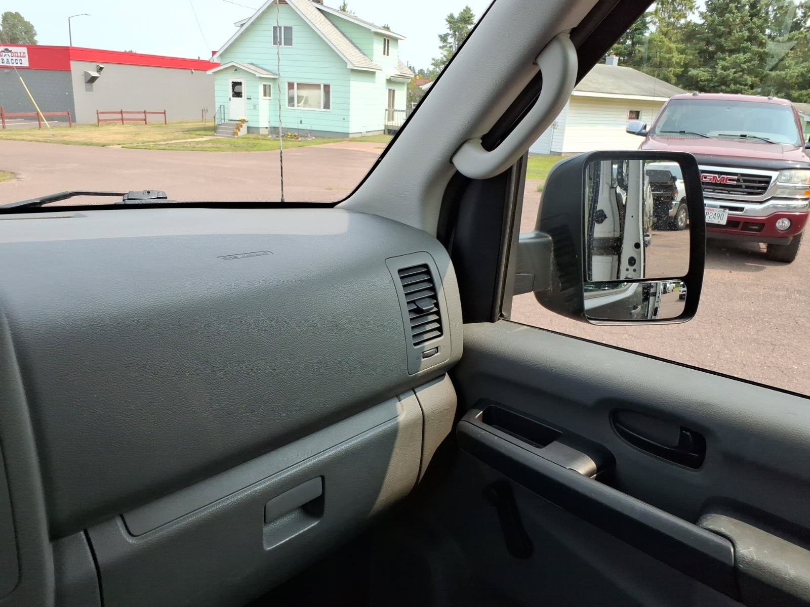 Used 2012 Nissan NV 1500 S w/ Side Curtain Airbag Pkg RWD image 18