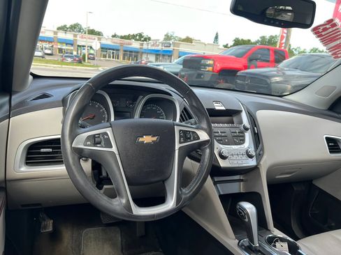 Used 2010 Chevrolet Equinox LTZ image 15