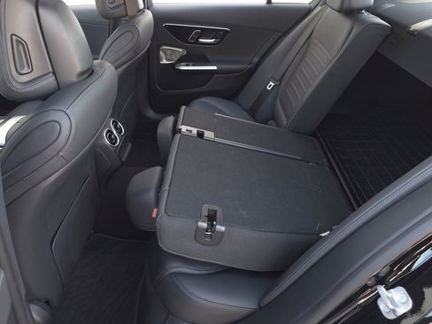 Used 2024 Mercedes-Benz C 300 Sedan image 39