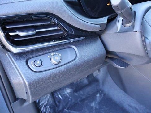 New 2026 Buick Envista Sport Touring w/ Convenience I Package FWD image 26