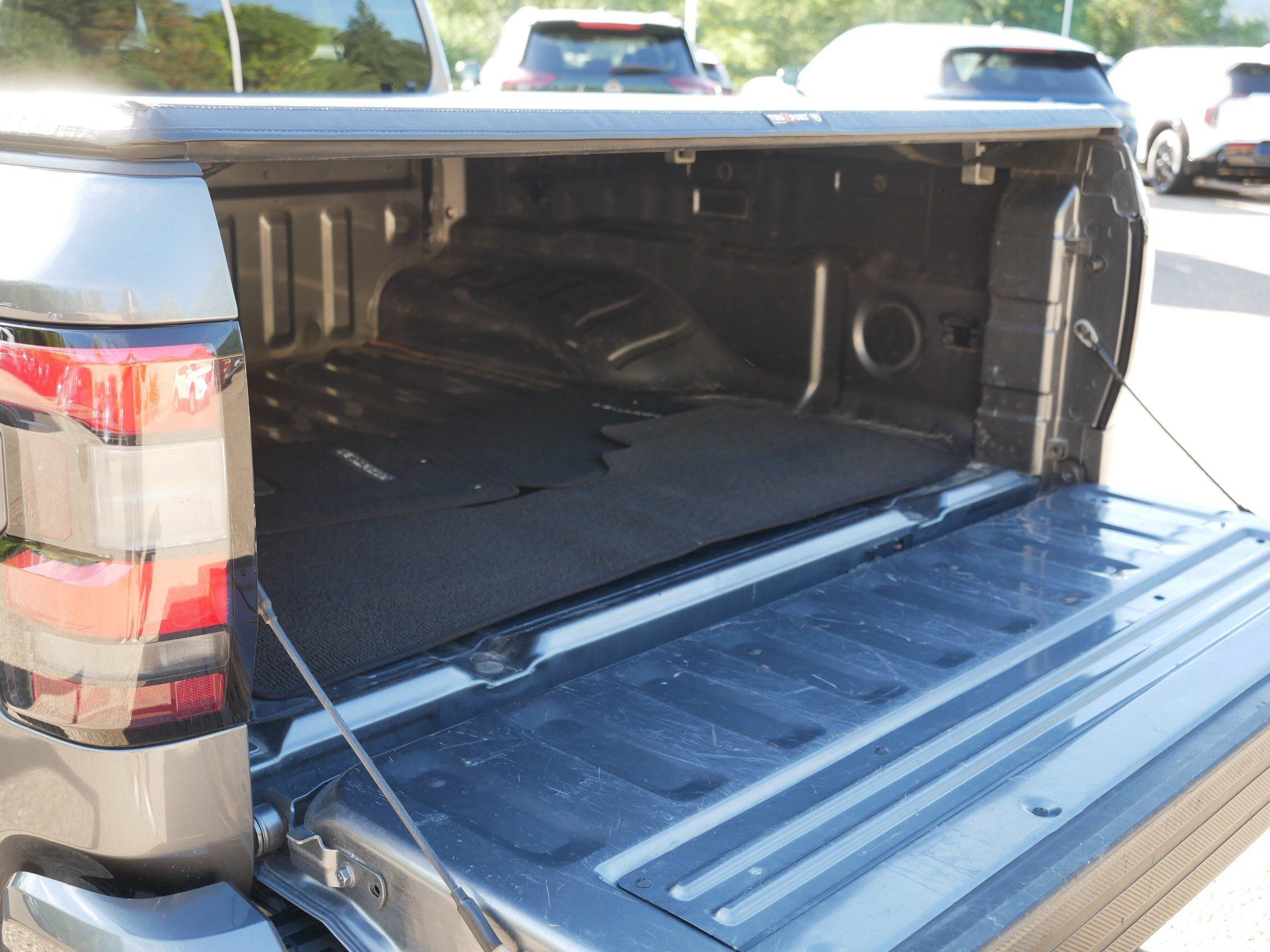 Certified 2022 Nissan Frontier SV w/ Technology Package AWD/4WD image 18
