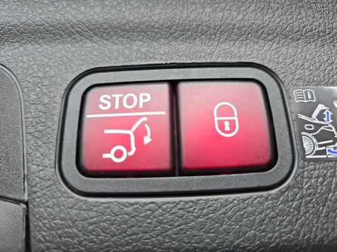 New 2026 Mercedes-Benz GLE 450 GLE 450 image 14