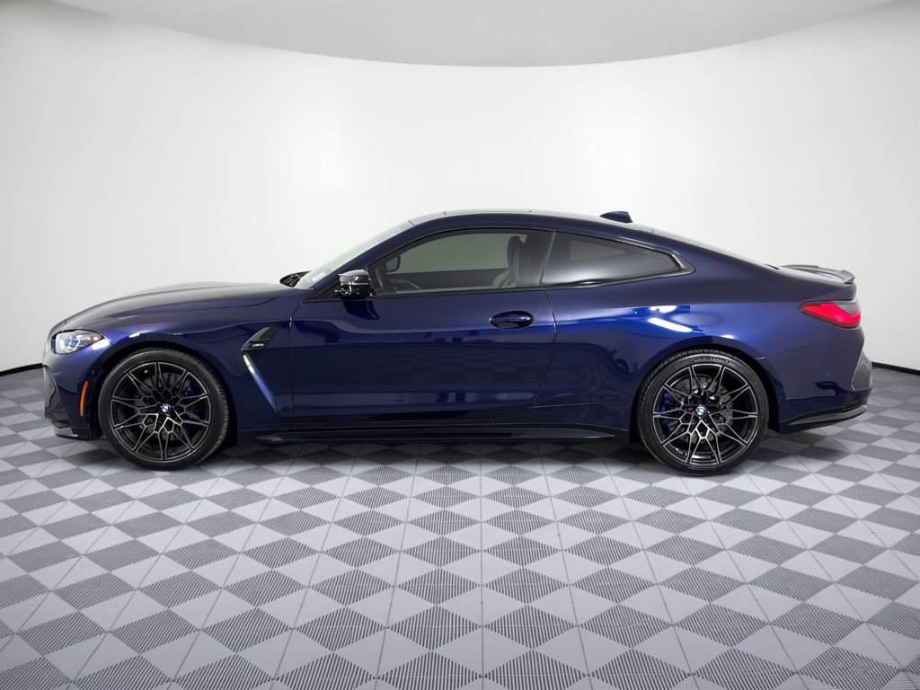 Used 2021 BMW M4 Coupe w/ Executive Package RWD image 2