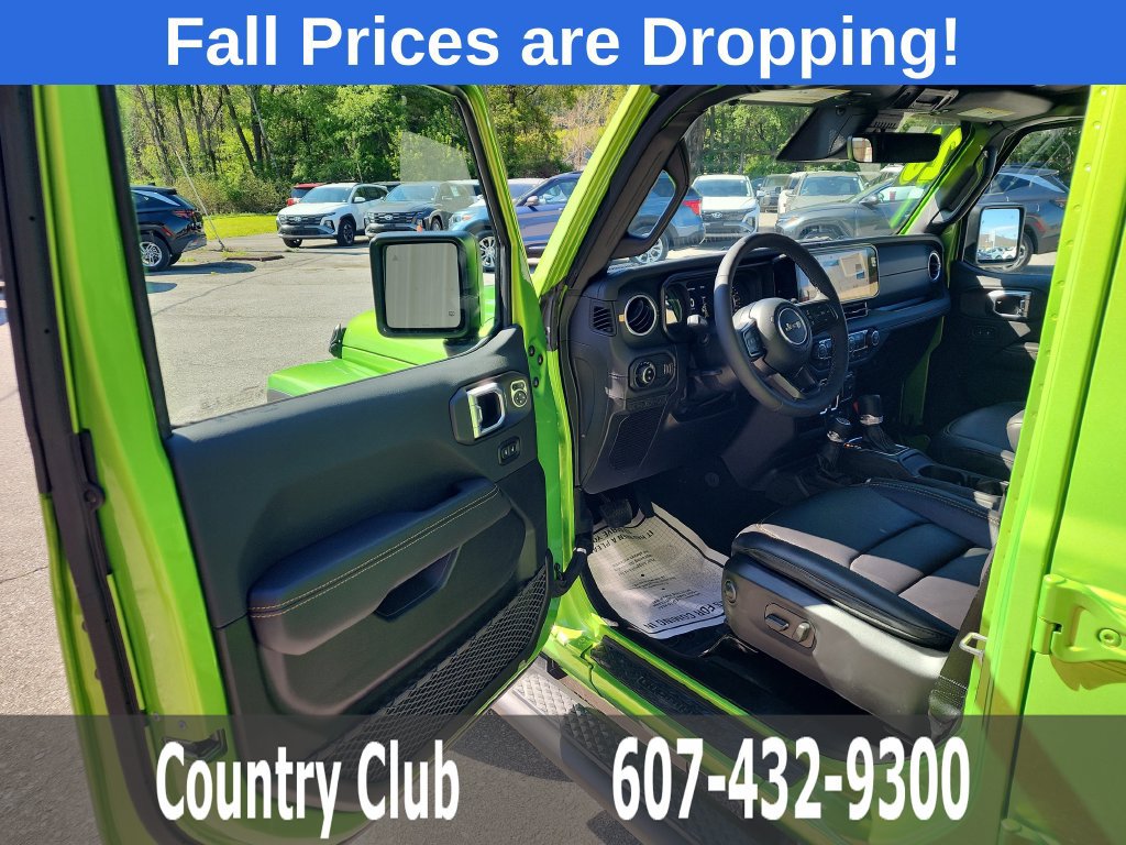 Used 2026 Jeep Gladiator Sport AWD/4WD image 10
