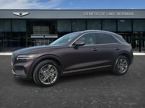 Used 2023 Genesis GV70 2.5T w/ Advanced Package image 1