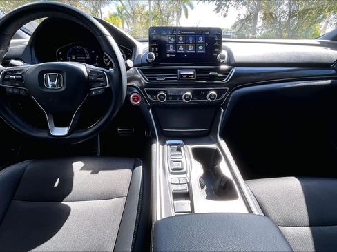Used 2022 Honda Accord Sport image 16
