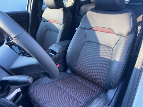 New 2026 Nissan Kicks SR w/ Cold Weather Package AWD/4WD image 22