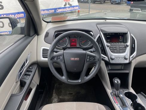 Used 2017 GMC Terrain SLE AWD/4WD image 19