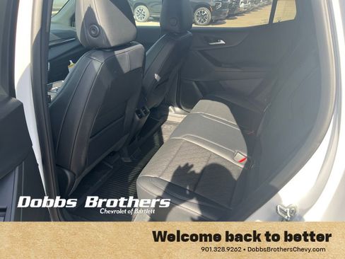 New 2026 Chevrolet Equinox LT w/ Convenience Package II FWD image 25