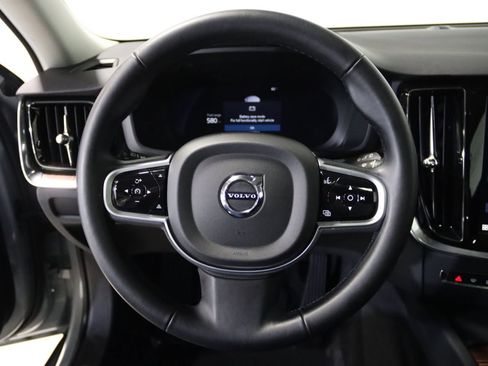 Used 2025 Volvo V60 B5 Cross Country Plus image 35