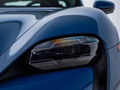 Used 2022 Porsche Taycan 4S image 6