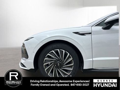 Certified 2025 Hyundai Sonata Limited image 13