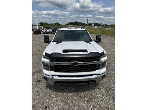 Certified 2025 Chevrolet Silverado 2500 LT w/ Convenience Package AWD/4WD image 8