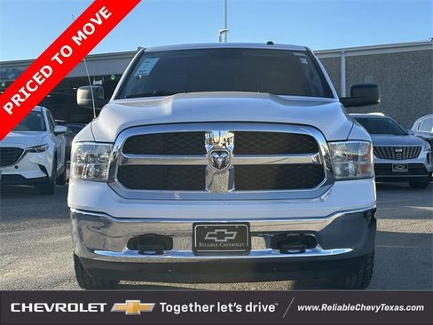 Used 2022 RAM 1500 Tradesman w/ Chrome Appearance Group image 8