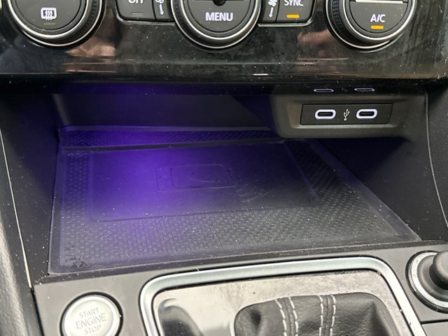 Used 2021 Volkswagen Jetta SEL FWD image 16