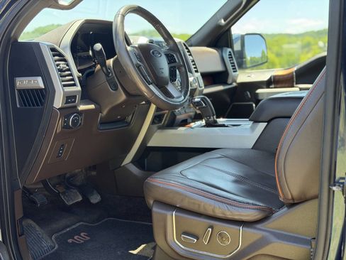 Used 2017 Ford F150 King Ranch w/ Equipment Group 601A Luxury AWD/4WD image 32
