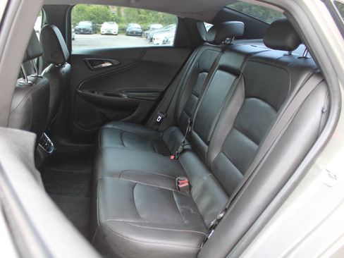 Used 2017 Chevrolet Malibu LT w/ Leather Package FWD image 26