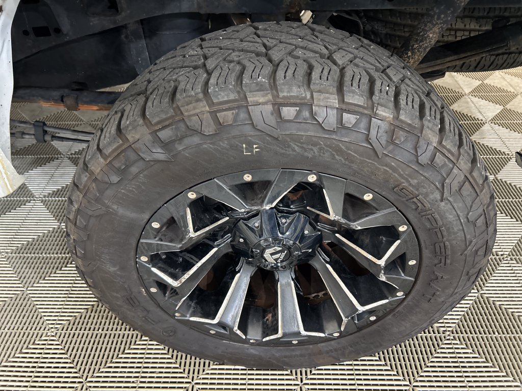 Used 2016 Ford F150 Lariat AWD/4WD image 11