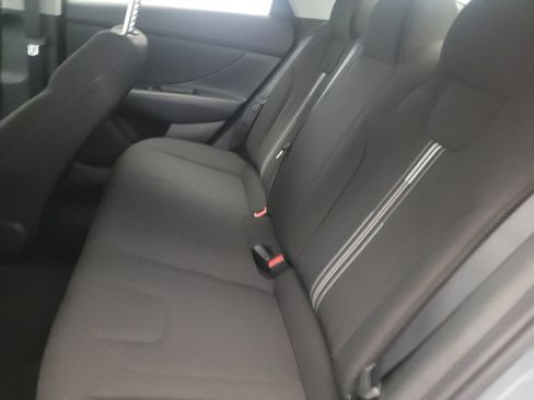 Used 2023 Hyundai Elantra SEL w/ Convenience Package FWD image 18