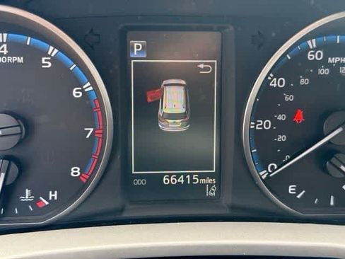 Used 2017 Toyota RAV4 XLE w/ All Weather Liner Package AWD/4WD image 8