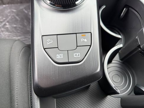 New 2026 Kia Sportage S AWD/4WD image 18