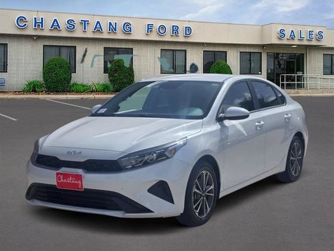 Used 2024 Kia Forte LXS FWD image 1