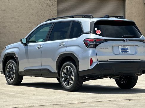 New 2026 Subaru Forester Premium AWD/4WD image 5