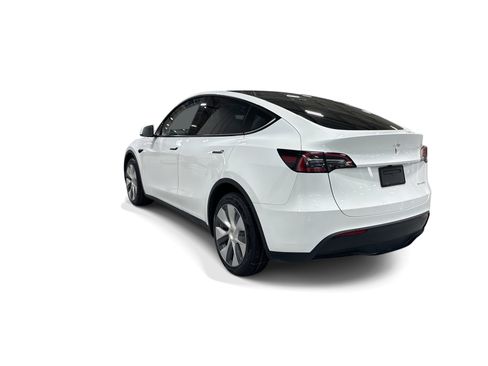 Certified 2023 Tesla Model Y Long Range AWD/4WD image 4