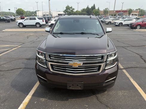 Used 2020 Chevrolet Suburban Premier AWD/4WD image 2