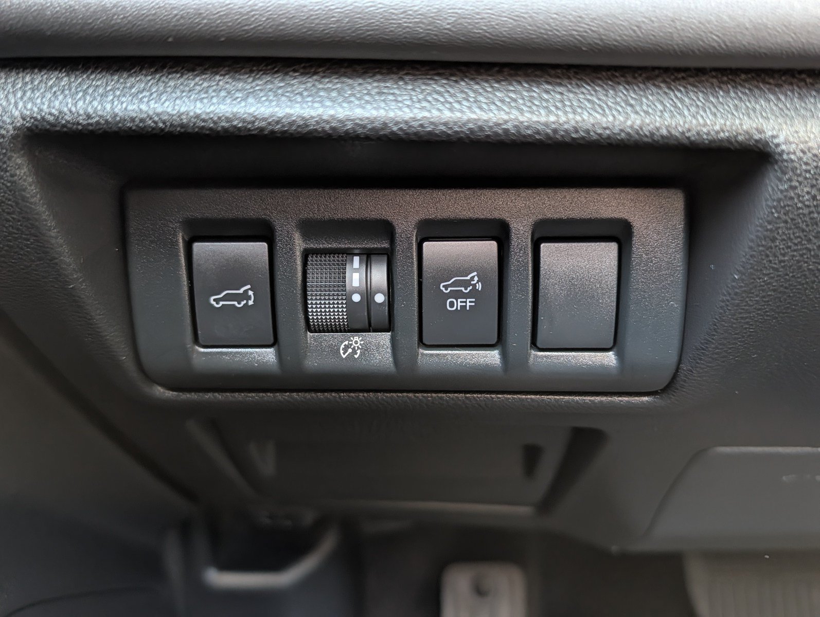 Used 2025 Subaru Outback Limited w/ Tech Package 3 AWD/4WD image 47