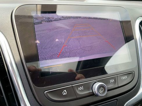 Used 2019 Chevrolet Equinox LT w/ Sun & Navigation Package AWD/4WD image 15