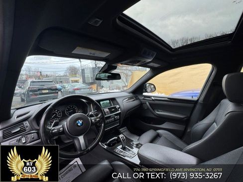 Used 2018 BMW X4 M40i image 15