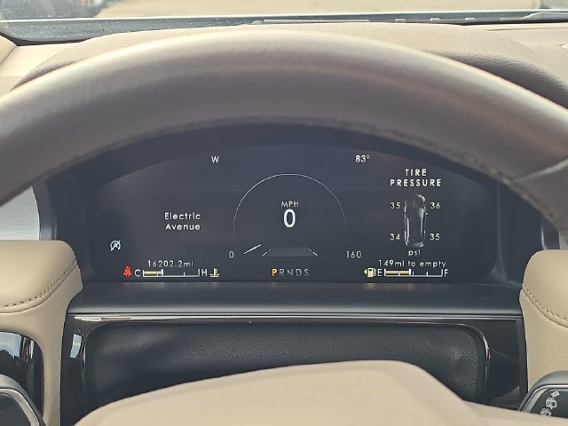 Certified 2023 Lincoln Nautilus AWD w/ Premium Package image 16
