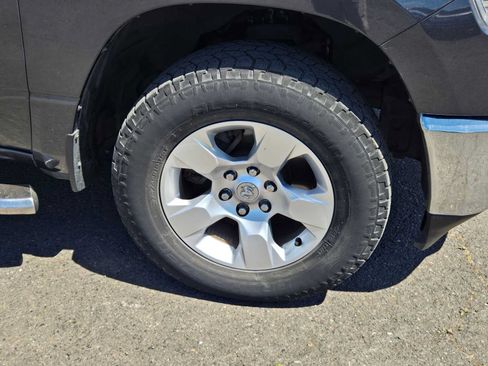 Used 2021 RAM 1500 Big Horn AWD/4WD image 11