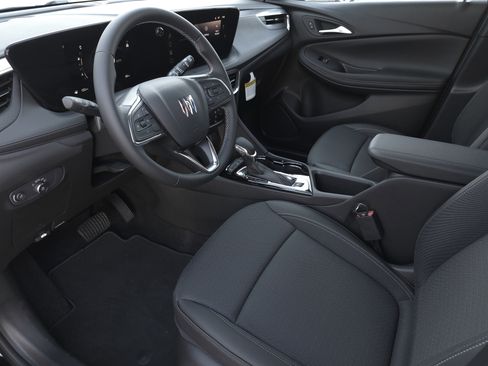 New 2026 Buick Envista Preferred image 9