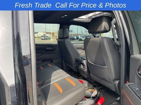 Used 2023 GMC Sierra 1500 AT4 w/ Technology Package image 16